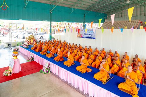 ภาพ No.199260:พิธีทอดผ้าป่าทำนุบำรุงศาสนสถาน ณ วัดลำพญา ตำบลลำพญา อำเภอบางเลน จังหวัดนครปฐม ในโครงการธรรมยาตรา กตัญญูบูชา มหาปูชนียาจารย์ พระมงคลเทพมุนี(สด จนฺทสโร) พระผู้ปราบมาร อนุสรณ์สถาน 7 แห่ง ปีที่ 13 วันที่ 21 มกราคม พ.ศ. 2568