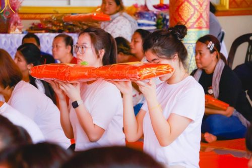 ภาพ No.179249:พิธีทอดกฐิน ณ วัดถ้ำคีรีวงศ์ อ.เปิ้นดัง รัฐเคด้าห์ ประเทศมาเลเซีย ในโครงการกฐินสามัคคีทั่วไทย 30,000 วัด บูชาธรรม 80 ปี หลวงพ่อธัมมชโย โดยคณะศิษยานุศิษย์วัดพระธรรมกาย วันที่ 1 พฤศจิกายน พ.ศ. 2567