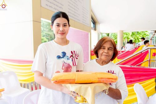 ภาพ No.233377:วันอาทิตย์ที่ 13 กรกฎาคม พ.ศ. 2568 พิธีทอดผ้าป่าสามัคคี "สร้างบ้านพักผู้ปฏิบัติธรรม" ณ ศูนย์ปฏิบัติธรรมจังหวัดระยอง(บ้านช่องลม)