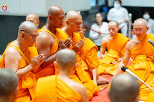 ภาพ No.180759:พิธีบรรพชาอุปสมบท โครงการอุปสมบทบูชาธรรมมหาปูชนียาจารย์ ประจำปีพุทธศักราช 2567 วันเสาร์ที่ 7 ธันวาคมพ.ศ. 2567 ณ วัดพระธรรมกาย จ.ปทุมธานี