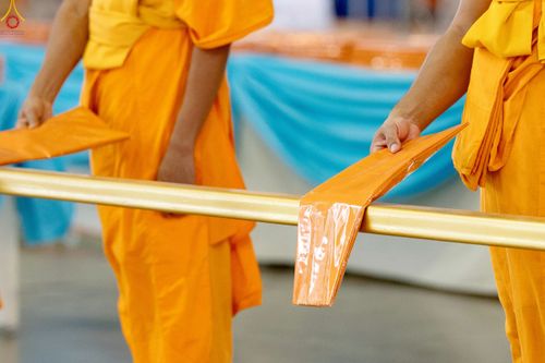 ภาพ No.240912:วันพุธที่ 27 สิงหาคม พ.ศ. 2568 พิธีทอดผ้าป่าเพื่อสร้างอาคาร  82 ปี หลวงพ่อธัมมชโย สมทบกฐินวัดพระธรรมกาย และกฐิน 30,000 วัดทั่วประเทศ ครั้งที่ 1