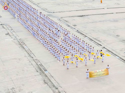 ภาพ No.350417:วันที่ 19-20 กันยายน พ.ศ. 2569 โครงการบรรพชาพัฒนาคุณธรรม จริยธรรม สำหรับนักเรียนนายสิบตำรวจ (นสต.) รุ่นที่ 16 ศูนย์ฝึกอบรมตำรวจภูธรภาค 1 ณ สภาธรรมกายสากล ห้องแก้วสารพัดนึก 2
