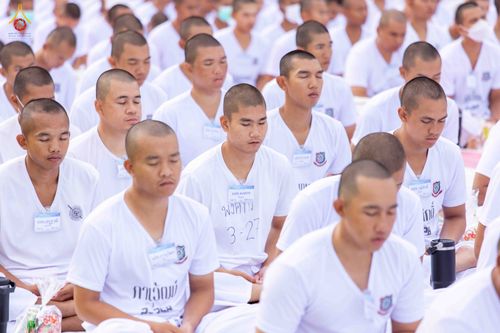 ภาพ No.340970:วันที่ 26 กรกฎาคม พ.ศ. 2569 โครงการพัฒนาคุณธรรม จริยธรรม สำหรับนักเรียนนายสิบตำรวจ (นสต.) รุ่นที่ 17 ศูนย์ฝึกอบรมตำรวจภูธรภาค 1 ได้จัดกิจกรรม ตักบาตรเพื่อน้อมอุทิศถวายเพื่อเป็นพระราชกุศลฯ  และปฏิบัติธรรม ติวธรรมมะ ณ ศูนย์ปฏิบัติธรรมเวิล์ดพีช วัลเล่ย์ (Wo