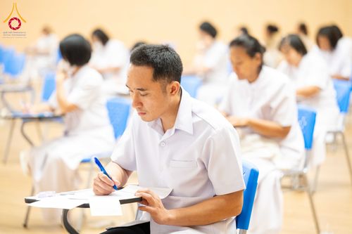 ภาพ No.309566:วันที่ 12 กุมภาพันธ์ พ.ศ. 2569 การสอบบาลีสนามหลวง ประจำปี 2569 ประโยค 1-2, ป.ธ.3/ ประโยค บ.ศ.1-2, บ.ศ.3 ณ สนามสอบประจำจังหวัดปทุมธานี แห่งที่ 2  วัดพระธรรมกาย อ.คลองหลวง จ.ปทุมธานี