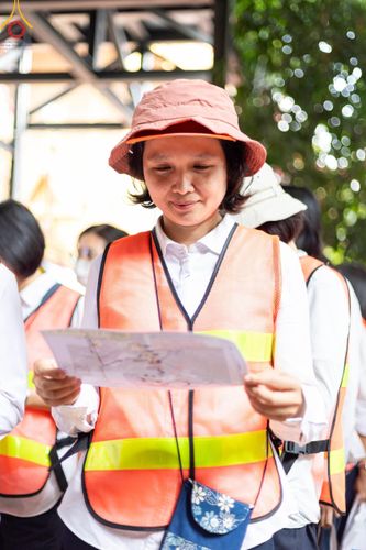 ภาพ No.117074:V.16 เป็นทีม การเตรียมงาน เก็บงาน การรับบุญของเจ้าหน้าที่หน่วยงานต่างๆ เพื่อโครงการธรรมยาตรา กตัญญูบูชามหาปูชนียาจารย์ พระมงคลเทพมุนี (สด จนฺทสโร) พระผู้ปราบมาร อนุสรณ์สถาน 7 แห่ง ปีที่ 12 ระหว่างวันที่ 2 - 31 มกราคม พ.ศ. 2567