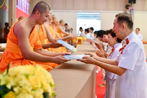 ภาพ No.148708:พิธีบุพเปตพลี, พิธีทอดผ้าป่า, พิธีไถ่ชีวิตโค 80 ตัว ให้ชีวิตสัตว์เป็นทาน ณ ศูนย์ปฎิบัติธรรมภาคใต้ อ.บางกล่ำ จ.สงขลา วันเสาร์ที่ 10 สิงหาคม พ.ศ. 2567