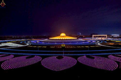 ภาพ No.241100:วันพุธที่ 27 สิงหาคม พ.ศ. 2568 พิธีจุดประทีป ในวันธรรมชัย ณ วัดพระธรรมกาย