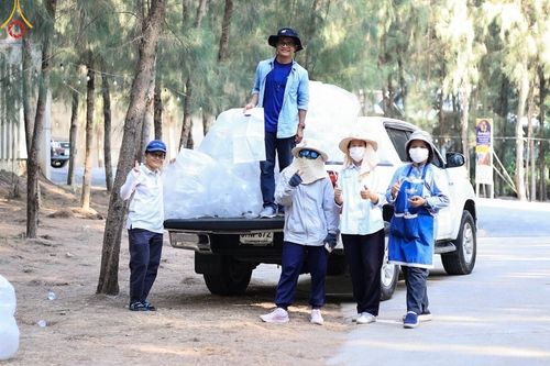 ภาพ No.112574:V.11 สามารถ การเตรียมงาน เก็บงาน การรับบุญของเจ้าหน้าที่หน่วยงานต่างๆ เพื่อโครงการธรรมยาตรา กตัญญูบูชา มหาปูชนียาจารย์ พระมงคลเทพมุนี (สด จนฺทสโร) พระผู้ปราบมาร อนุสรณ์สถาน 7 แห่ง ปีที่ 12 ระหว่างวันที่ 2 - 31 มกราคม พ.ศ.2567