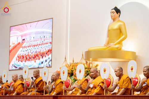 ภาพ No.238944:วันเสาร์ที่ 16 สิงหาคม พ.ศ. 2568 งานบุญประจำปี ครั้งที่ 20 พิธีทักษิณานุปทานแด่บรรพชน ตระกูลผ่องสวัสดิ์และหมู่ญาติที่ล่วงลับไปแล้ว ณ พระมหาเจดีย์ทัตตชีโว ศูนย์อบรมเยาวชนกาญจนบุรี