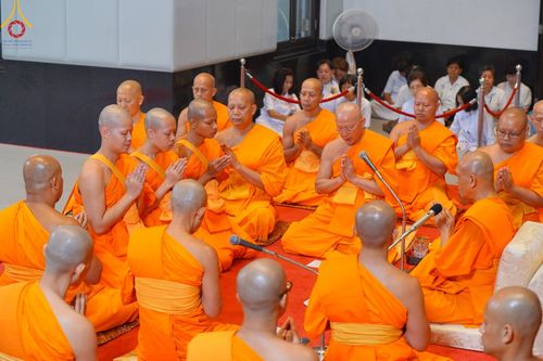 ภาพ No.136397:พิธีอุปสมบทสามเณรเตรียมสถาบันธรรมชัย รุ่นที่ 21 ณ โบสถ์พระไตรปิฏก วัดพระธรรมกาย วันเสาร์ที่ 4 พฤษภาคม พ.ศ.2567