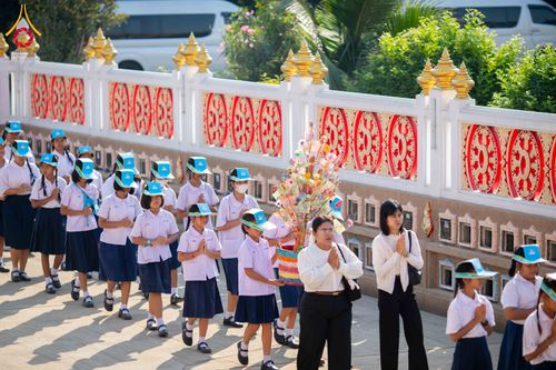 ภาพ No.304302:วันที่ 27 มกราคม พ.ศ. 2569 พิธีทอดผ้าป่าทำนุบำรุงศาสนสถาน ณ วัดไทยเจริญ อ.บางกรวย จ.นนทบุรี ในโครงการธรรมยาตรา กตัญญูบูชา มหาปูชนียาจารย์ พระมงคลเทพมุนี(สด จนฺทสโร) พระผู้ปราบมาร อนุสรณ์สถาน 7 แห่ง ปีที่ 14