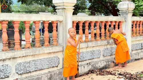 ภาพ No.218201:วันอังคารที่ 16 เมษายน พ.ศ. 2568 กิจกรรมสามเณรเดินธรรมยาตรา ในโครงการบรรพชา สามเณรภาคฤดูร้อนปี 2568 ศูนย์ปฏิบัติธรรมเขาคิชฌกูฏ จันทบุรี