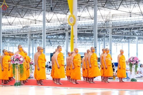 ภาพ No.102776:พิธีรับมอบต้นสมบัติจักรพรรดิ เพื่องานเผยแผ่พระพุทธศาสนาวิชชาธรรมกายไปทั่วโลก แด่ศูนย์ส่งเสริมศีลธรรมทั่วโลก 224 แห่ง วันอาทิตย์ที่ 17 ธันวาคม พ.ศ. 2566 ณ สภาธรรมกายสากล วัดพระธรรมกาย