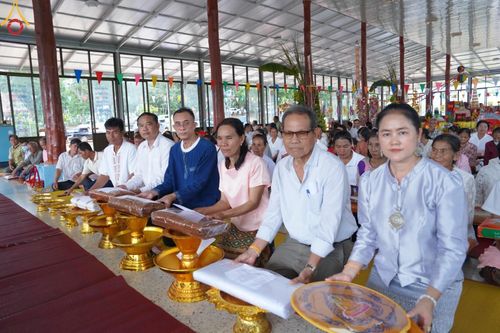 ภาพ No.168484:พิธีทอดกฐิน ณ วัดป่าศรีสุวรรณ จ.ชัยภูมิ ในโครงการกฐินสามัคคีทั่วไทย 30,000 วัด บูชาธรรม 80 ปี หลวงพ่อธัมมชโย โดยคณะศิษยานุศิษย์วัดพระธรรมกาย วันที่ 20 ตุลาคม พ.ศ. 2567