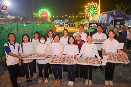 ภาพ No.113606:พิธีถวายภัตตาหารเป็นสังฆทาน แด่คณะพระธรรมยาตรา ปีที่ 12 วันที่ 17 มกราคม พ.ศ. 2567 ณ วัดโบสถ์(บน) บางคูเวียง จ.นนทบุรี