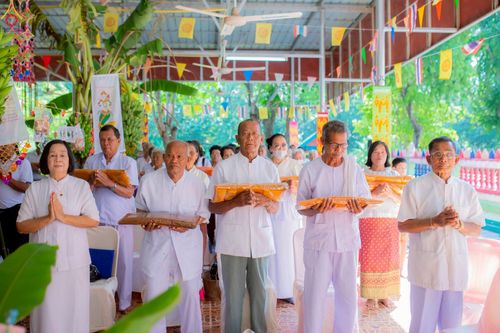 ภาพ No.259504:วันที่ 20 ตุลาคม พ.ศ. 2568 พิธีทอดกฐินสามัคคีทั่วไทย 30,000 วัด โดยคณะศิษยานุศิษย์ บูชาธรรม 81 ปี หลวงพ่อธัมมชโย ณ วัดศรีบุญเรือง จ.นครราชสีมา