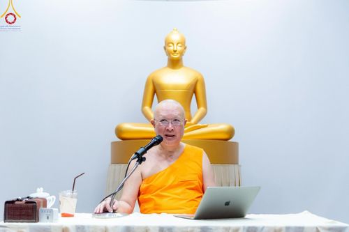 ภาพ No.214495:วันที่ 31 มีนาคม พ.ศ. 2568 ประชุมทีมงานการจัดถวายภัตตาหารพระ  เพื่องานวันถวายมหาสังฆทาน 40,000 กว่าวัด  วันคุ้มครองโลก ณ วัดพระธรรมกาย