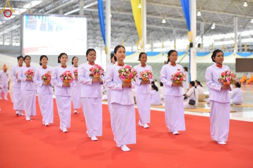 ภาพ No.148907:พิธีปฎิบัติธรรมและ พิธีจุดเทียนใจ ไฟนิรันดร์ อนันตชัย วันอาทิตย์ที่ 11 สิงหาคม พ.ศ. 2567 วัดพระธรรมกาย จ.ปทุมธานี