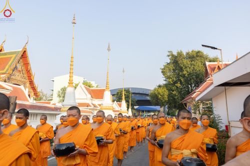 ภาพ No.116017:พิธีตักบาตรพระธรรมยาตรา ณ อนุสรณ์สถานลำดับที่ 4 สถานที่เกิดด้วยกายธรรม วัดโบสถ์(บน) จ.นนทบุรี วันที่ 21 มกราคม พ.ศ. 2567