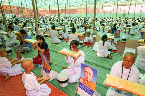 ภาพ No.62979:Photo Story  มหัศจรรย์วัดดงดินแดง Episode 2 โครงการบรรพชาอุปสมบทหมู่ ฟื้นฟูพระพุทธศาสนาทั่วไทย ณ วัดดงดินแดง อ.อมก๋อย จ.เชียงใหม่ วันที่ 3 เมษายน พ.ศ. 2567