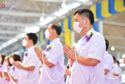 ภาพ No.89852:พิธีปฏิบัติธรรม และพิธีจุดเทียนใจ ไฟนิรันดร์ อนันตชัย วันอาทิตย์ที่ 8 ตุลาคม พ.ศ. 2566 ณ สภาธรรมกายสากล วัดพระธรรมกาย