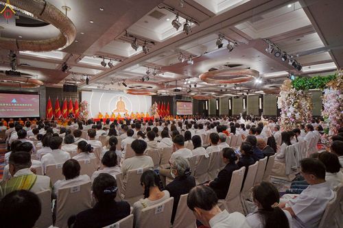 ภาพ No.271424:วันอาทิตย์ที่ 26 ตุลาคม พ.ศ. 2568 พิธีกล่าวสุนทรพจน์รวมสงฆ์ 3 นิกาย  ในวาระครบรอบ 30 ปีวัดพระธรรมกายไทเป