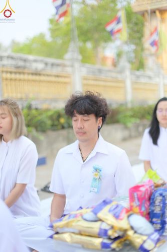 ภาพ No.135372:โครงการตักบาตรข้าวสารอาหารแห้งพระภิกษุสามเณร ๑,๐๐๐ รูป วันอังคารที่ ๙ เมษายน พ.ศ.๒๕๖๗ ณ ถนนหน้าที่ว่าการอำเภอคลองขลุง (เส้นเลียบแม่น้ำปิง) ตำบลคลองขลุง อำเภอคลองขลุง จังหวัดกำแพงเพชร