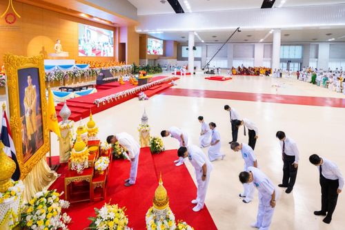 ภาพ No.124617:พิธีมอบโล่วัชรเกียรติยศ โครงการตอบปัญหาศีลธรรมเพื่อสันติภาพโลก (World-PEC) ต่างประเทศ ครั้งที่ 17 ณ ห้องแก้วสารพัดนึก 1 วัดพระธรรมกาย ในวันมาฆบูชา เสาร์ที่ 24 กุมภาพันธ์ พ.ศ. 2567