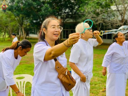 ภาพ No.155823:โครงการ อุบาสกแก้ว อุบาสิกาแก้ว รุ่นที่ 3 ตัวแทนทอดกฐินสามัคคีทั่วไทย 30,000 วัด ระหว่างวันที่ 20-22 กันยายน พ.ศ. 2567 ณ ศูนย์ปฏิบัติธรรมและศูนย์อบรมเยาวชนเพชรบุรี ตำบลท่าแลง อำเภอท่ายาง จังหวัดเพชรบุรี