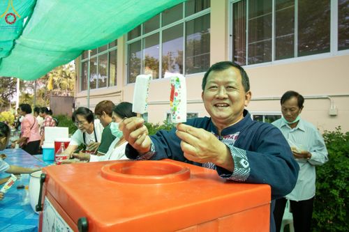 ภาพ No.104878:วันรวมพลังเด็กดี V-star ผู้นำฟื้นฟูศีลธรรมโลก จังหวัดกำแพงเพชร ณ ศูนย์ปฏิบัติธรรมกำแพงเพชร ในอุปถัมภ์พระพรหมวชิรปัญญาจารย์ วันที่ 22 ธันวาคม พ.ศ. 2566