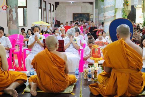 ภาพ No.164195:พิธีทอดกฐินวัดสามพราน จ.นครปฐม ในโครงการกฐินสามัคคีทั่วไทย 30,000 วัด บูชาธรรม 80 ปี หลวงพ่อธัมมชโย โดย คณะศิษยานุศิษย์วัดพระธรรมกาย วันที่ 20 ตุลาคม พ.ศ. 2567