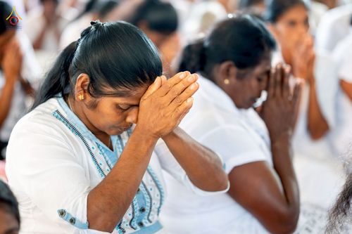 ภาพ No.262976:วันที่ 22 ตุลาคม พ.ศ. 2568 พิธีทอดกฐินสมทบ วัดกัลยาณมิตรต่างประเทศ  บูชาธรรม 81 ปี หลวงพ่อธัมมชโย ณ วัดโกฮอน ราชมหาวิหารายา และวัดศรีสุธรรมมารามายา   เมืองมาตะเล ประเทศศรีลังกา 