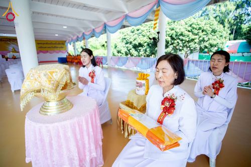 ภาพ No.274608:วันอาทิตย์ที่ 23 พฤศจิกายน พ.ศ. 2568 พิธีทอดผ้าป่าสามัคคี เพื่อระดมทุนสร้างกุฏิที่พักสามเณร ณ ศูนย์ปฏิบัติธรรมสวนผึ้ง จ.ราชบุรี