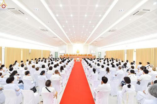 ภาพ No.230053:วันพฤหัสบดีที่ 26 มิถุนายน พ.ศ. 2568 พิธีทอดผ้าป่าฉลองอาคารชุดศูนย์ปฏิบัติธรรมน้ำใสใจสว่าง น้อมบูชาธรรมอายุวัฒนะมงคล 81 ปี หลวงพ่อธัมมชโย ณ ศูนย์ปฏิบัติธรรมน้ำใสใจสว่าง เขตบางกอกน้อย กรุงเทพมหานคร