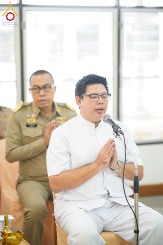 ภาพ No.176567:ชมรมกำนัน ผู้ใหญ่บ้านฯ อ.คลองหลวง ทอดผ้าป่าสมทบโครงการกฐินสามัคคีทั่วไทย 30,000 วัด วันที่ 4 พฤศจิกายน พ.ศ. 2567 ณ วัดพระธรรมกาย อ.คลองหลวง จ.ปทุมธานี