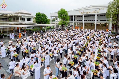 ภาพ No.213637:วันอาทิตย์ที่ 30 มีนาคม พ.ศ. 2568 พิธีตัดปอยผม โครงการหน่อแก้วเปรียญธรรม รุ่นที่ 13 ณ ค่ายจองแชมป์ หมู่กุฏิสามเณรเปรียญธรรม วัดพระธรรมกาย