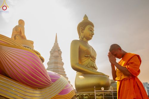 ภาพ No.119140:พิธีจุดประทีปถวายเป็นพุทธบูชา และบูชาธรรมมหาปูชนียาจารย์ พระมงคลเทพมุนี(สด จนฺทสโร) ในโครงการธรรมยาตราฯ วันที่ 26 มกราคม พ.ศ. 2567 ณ อาคารธรรมยาตรา กตัญญูบูชามหาปูชนียาจารย์ ตรงข้ามวัดปากน้ำภาษีเจริญ จ.กรุงเทพมหานคร