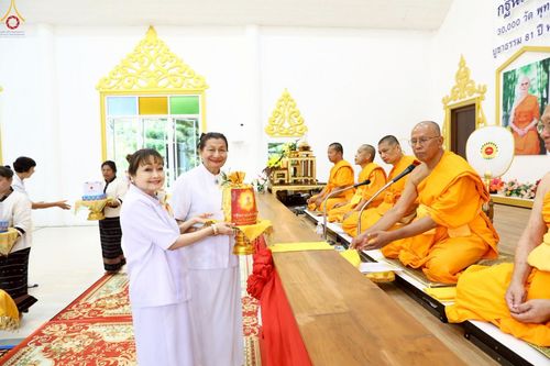 ภาพ No.271663:วันที่ 27 ตุลาคม พ.ศ. 2568 พิธีทอดกฐินสามัคคีทั่วไทย ณ วัดวังกอง ต.บ่อหลวง อ.ฮอด จ.เชียงใหม่ โดยคณะศิษยานุศิษย์ บูชาธรรม 81 ปี หลวงพ่อธัมมชโย