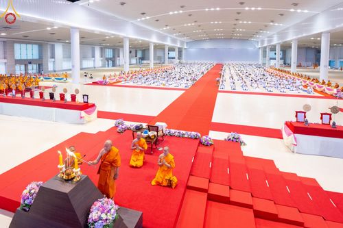 ภาพ No.57933:พิธีมุทิตาสักการะพระสังฆาธิการ ผู้ที่ได้รับพระราชทานเลื่อนและตั้งสมณศักดิ์ ปีพุทธศักราช 2567 วันอาทิตย์ที่ 28 เมษายน พ.ศ. 2567 ณ วัดพระธรรมกาย จ.ปทุมธานี