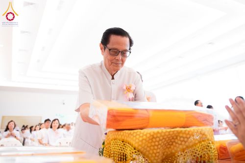 ภาพ No.172009:พิธีทอดกฐิน วัดพระธรรมกายสิงคโปร์ วันอาทิตย์ที่ 27 ตุลาคม พ.ศ. 2567