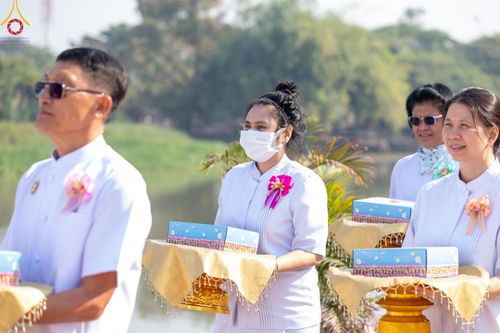 ภาพ No.199489:พิธีทอดผ้าป่าทำนุบำรุงศาสนสถาน ณ วัดศิลามูล ตำบลหินมูล อำเภอบางเลน จังหวัดนครปฐม ในโครงการธรรมยาตรา กตัญญูบูชา มหาปูชนียาจารย์ พระมงคลเทพมุนี(สด จนฺทสโร) พระผู้ปราบมาร อนุสรณ์สถาน 7 แห่ง ปีที่ 13 วันที่ 21 มกราคม พ.ศ. 2568