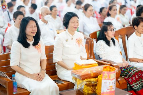 ภาพ No.92517:พิธีทอดกฐินสามัคคีทั่วไทย ณ วัดโบสถ์บน ต.บางคูเวียง อ.บางกรวย จังหวัดนนทบุรี วันเสาร์ที่ 4 พฤศจิกายน พ.ศ. 2566