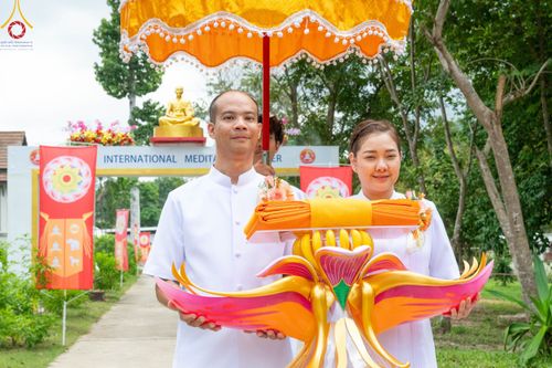 ภาพ No.97574:พิธีทอดกฐินสามัคคี ณ ศูนย์ปฏิบัติธรรมนานาชาติสมุย  (เกาะสมุย) จ. สุราษฏร์ธานี วันที่ 19 พฤศจิกายน พ.ศ. 2566