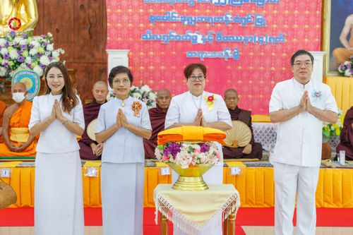 ภาพ No.192395:พิธีทอดผ้าป่าทำนุบำรุงศาสนสถาน ณ วัดศรีเมือง ต.ท่าทราย อ.เมืองสมุทรสาคร จ.สมุทรสาคร ในโครงการธรรมยาตรา กตัญญูบูชา มหาปูชนียาจารย์ พระมงคลเทพมุนี(สด จนฺทสโร) พระผู้ปราบมาร อนุสรณ์สถาน 7 แห่ง ปีที่ 13 วันที่ 9 มกราคม พ.ศ. 2568