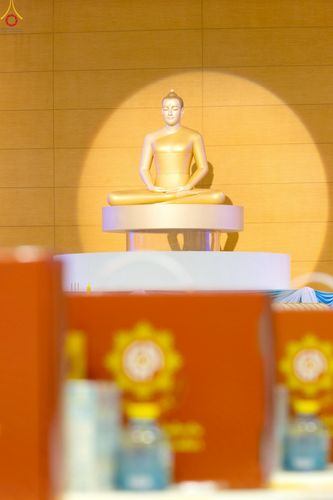 ภาพ No.236038:วันที่ 3 สิงหาคม พ.ศ. 2568 พิธีบูชาข้าวพระ ณ สภาธรรมกายสากล วัดพระธรรมกาย