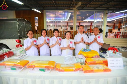 ภาพ No.114457:พิธีถวายภัตตาหารเป็นสังฆทาน แด่คณะพระธรรมยาตรา ปีที่ 12 วันที่ 18 มกราคม พ.ศ. 2567 ณ วัดโบสถ์(บน) บางคูเวียง จ.นนทบุรี