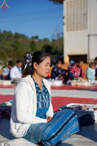 ภาพ No.125215:พิธีตักบาตรเนื่องในวันมาฆบูชา ณ สนามโรงเรียนบ้านนาเกียน  อำเภออมก๋อย จังหวัดเชียงใหม่ วันเสาร์ที่ ๒๔ กุมภาพันธ์ พ.ศ. ๒๕๖๗