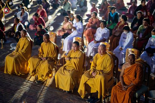 ภาพ No.210458:วันเสาร์ที่ 8 มีนาคม พ.ศ. 2568 พิธีจุดประทีป โครงการบรรพชาสามเณรชาวเนปาล 500 รูป ณ ชาตสถานอุทยานลุมพินีวัน ที่ประสูติขององค์สมเด็จพระสัมมาสัมพุทธเจ้า ลุมพินี ประเทศเนปาล