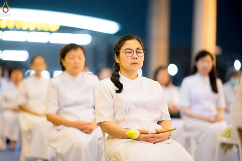 ภาพ No.244383:วันที่ 7 กันยายน พ.ศ. 2568 พิธีฉลองชัยสวดมนต์บทธัมมจักกัปปวัตตนสูตร 7,681,108,108 จบ ณ มหารัตนวิหารคด วัดพระธรรมกาย