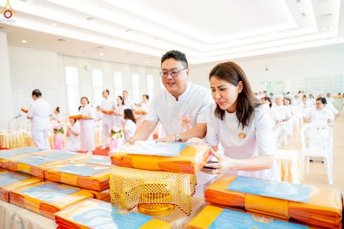 ภาพ No.254235:วันที่ 12 ตุลาคม พ.ศ. 2568 พิธีทอดกฐินสามัคคีวัดพระธรรมกายสิงคโปร์  新加坡法身寺功德衣法会 Dhammakaya Centre Singapore Kathina Ceremony  